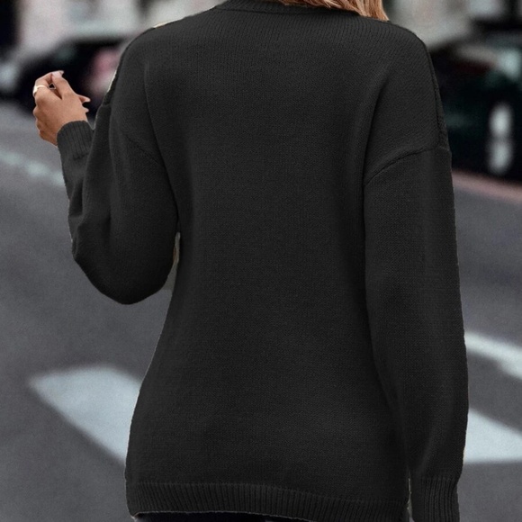 Cozy Chunky Cable Knit Wrap Sweater Top - Picture 7 of 15